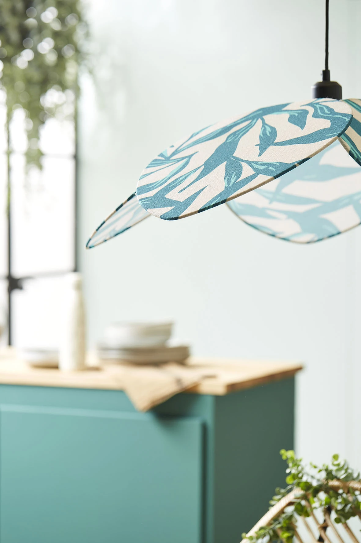 SEMA DESIGN Suspension En Tissu D70cm Vert - Pep's Pop 7 SEMA DESIGN Suspension En Tissu D70cm Vert - Pep's Pop – Image 5