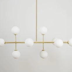 Opjet Suspension Edmond 10 Globes En Verre Opaline Doré 13 Opjet Suspension Edmond 10 Globes En Verre Opaline Doré -SEMA DESIGN Boutique 610316 SITU02 WEB