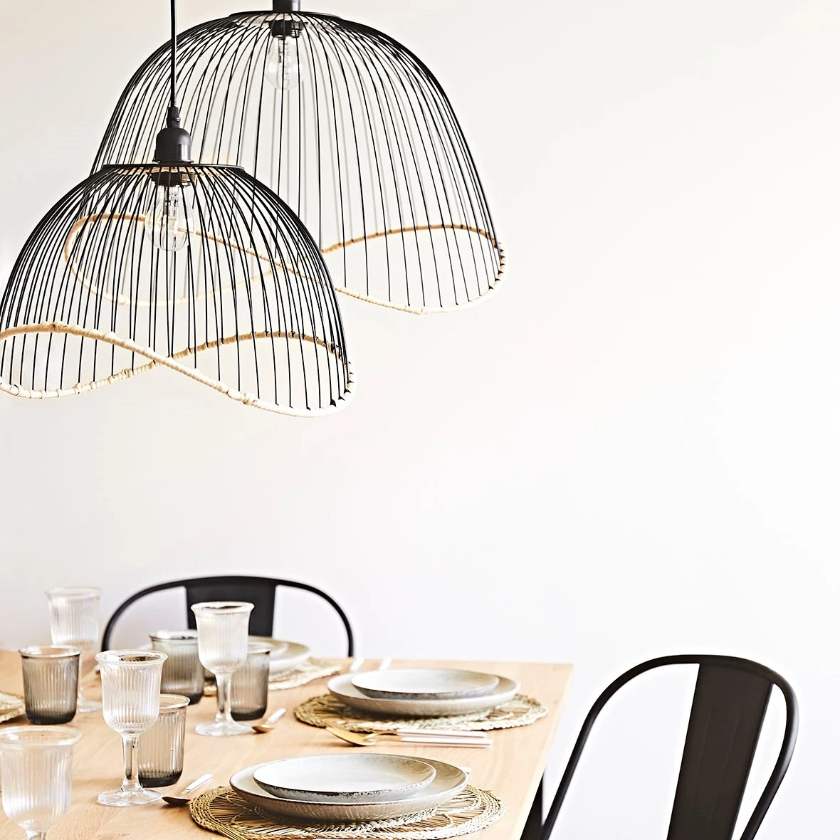 SEMA DESIGN Suspension En Fer Et Rotin H35cm Noir - Filen 5 SEMA DESIGN Suspension En Fer Et Rotin H35cm Noir - Filen – Image 3